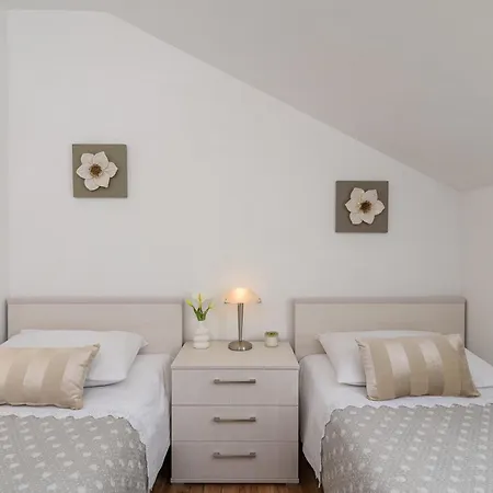 شقة Lorena - With Sea View Near Old Town تروغير