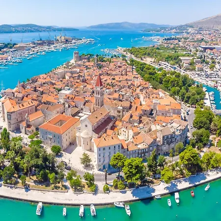 Lorena - With Sea View Near Old Town 아파트 *