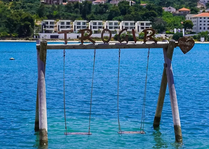 아파트 Lorena - With Sea View Near Old Town 트로기르