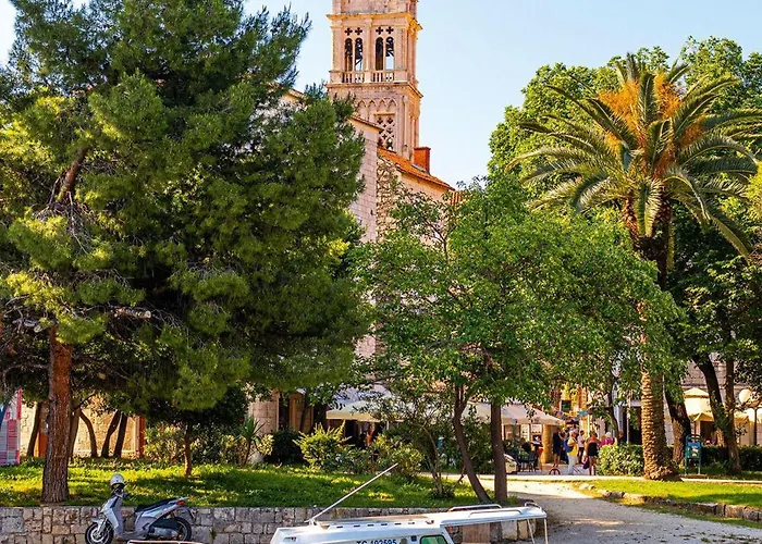 Lorena - With Sea View Near Old Town 아파트 *